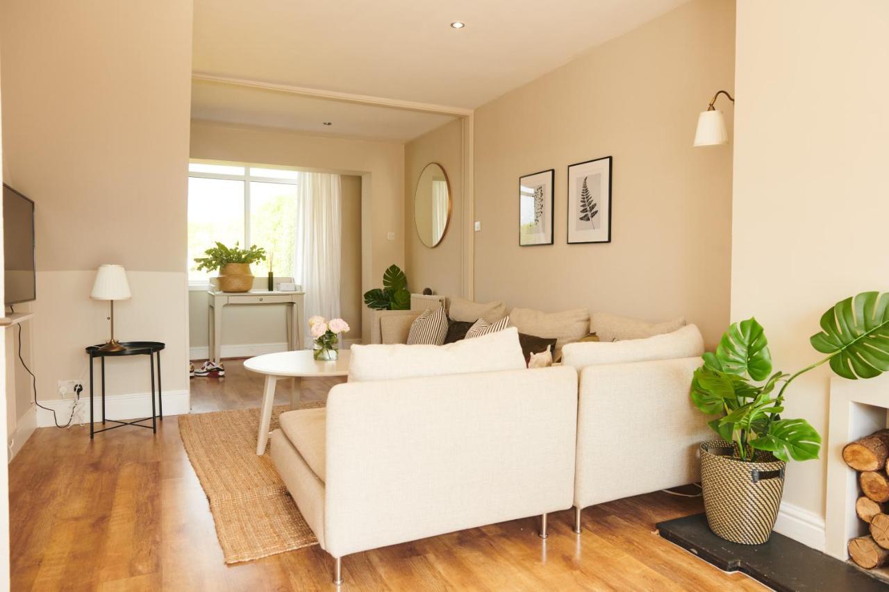 Ser Ar Y Bryn- Lovely Family Home With Garden, Walk To The Village And Beach Saundersfoot Extérieur photo
