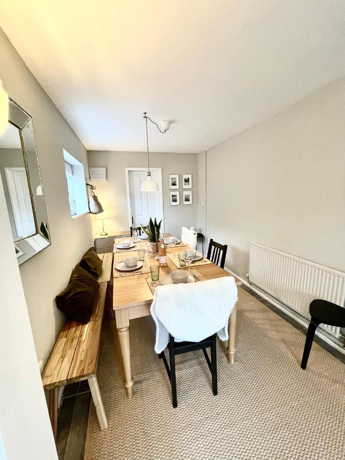 Ser Ar Y Bryn- Lovely Family Home With Garden, Walk To The Village And Beach Saundersfoot Extérieur photo
